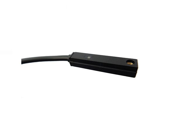 SENSOR 3FIOS P/ ISO6431 TUBO PERFILADO PNP